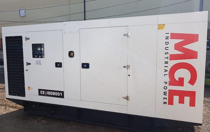 Дизельный генератор Doosan MGE 600-Т400 в кожухе